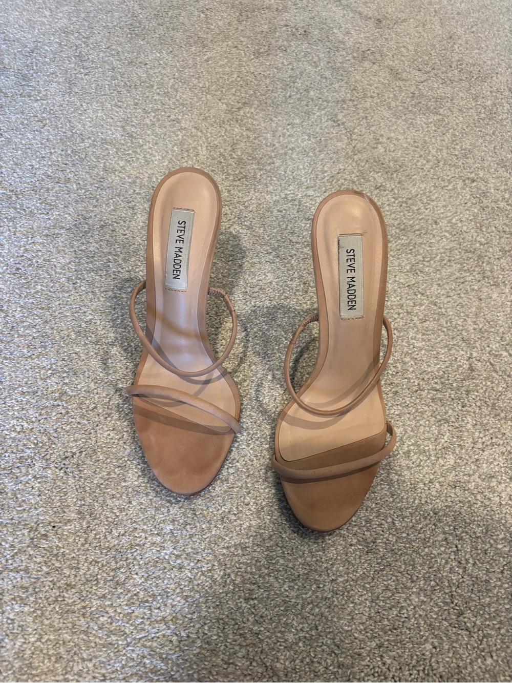 Steve Madden Nude Tan Strappy High Heel Sandals Size 8 only worn a few times